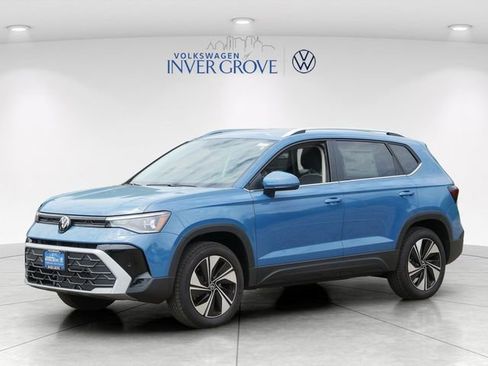 New 2026 Volkswagen Taos SE AWD/4WD image 4