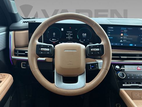 Used 2024 Hyundai Santa Fe Limited image 13