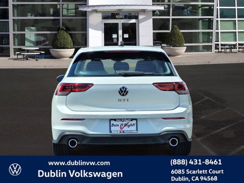 New 2025 Volkswagen GTI SE image 5