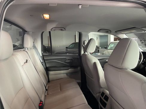 Used 2017 Honda Ridgeline RTL-T image 23