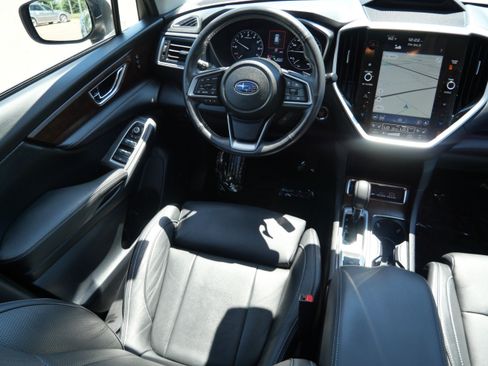 Used 2023 Subaru Ascent Touring AWD/4WD image 9