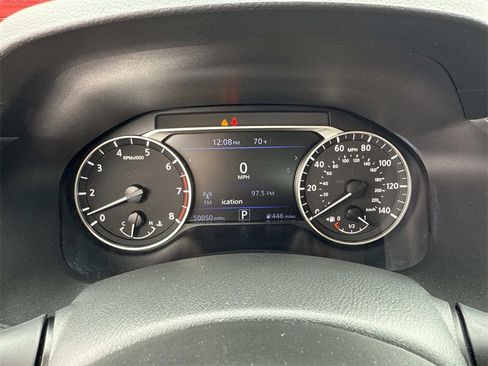 Used 2024 Nissan Altima 2.5 SV image 13