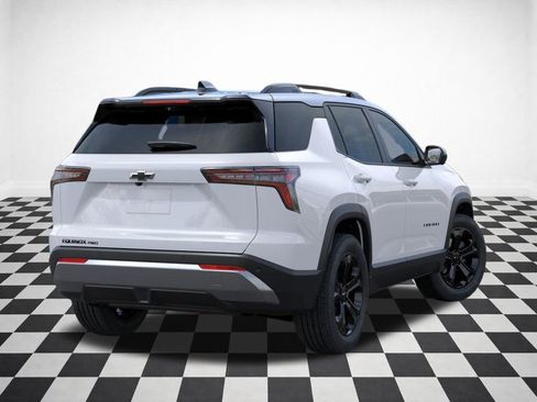 New 2026 Chevrolet Equinox LT w/ Convenience Package II image 32