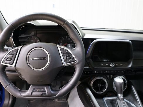 Used 2017 Chevrolet Camaro LT RWD image 12