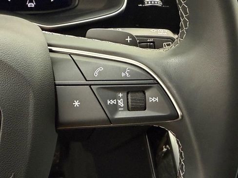 Certified 2025 Audi Q7 2.0T Premium image 16