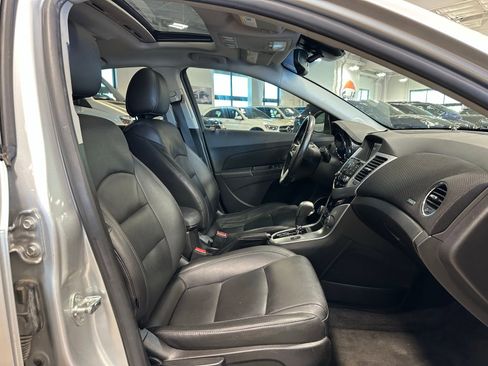 Used 2015 Chevrolet Cruze LTZ w/ Sun, Sound and Sport Package image 37