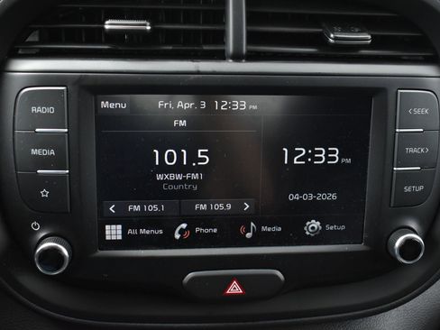 Used 2025 Kia Soul LX FWD image 27
