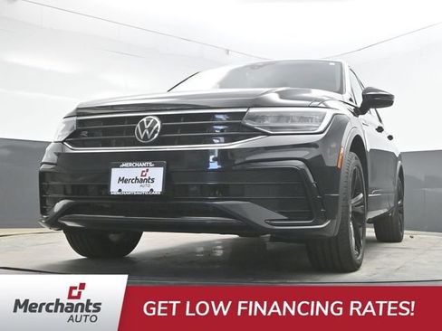 Used 2023 Volkswagen Tiguan SE R-Line AWD/4WD image 30