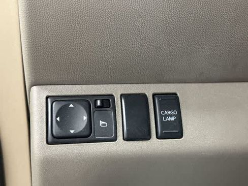Used 2013 Nissan Frontier SV w/ SV Value Truck Pkg RWD image 19