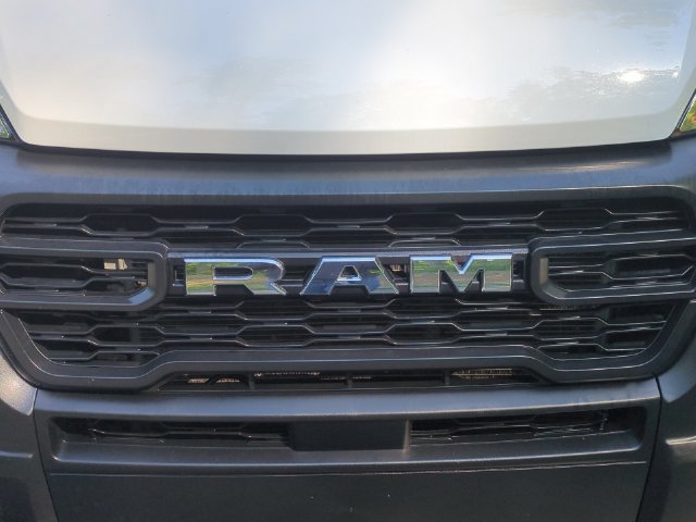 Used 2025 RAM ProMaster 2500 w/ Convenience Group FWD image 24