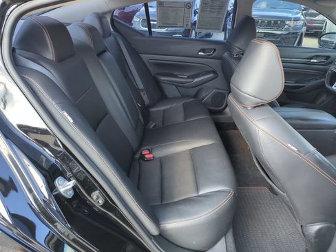 Used 2022 Nissan Altima 2.5 SR FWD image 29