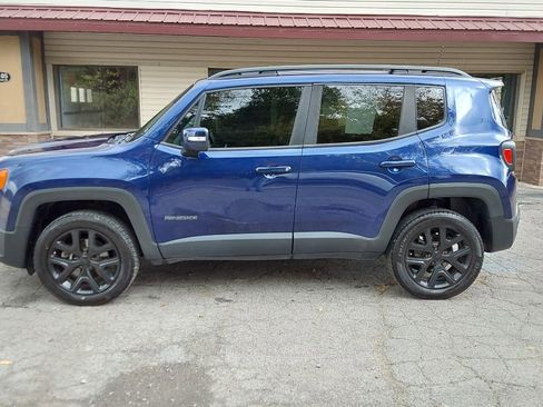 Used 2018 Jeep Renegade Altitude image 1