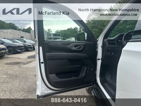 Used 2024 Chevrolet Tahoe RST w/ Luxury Package AWD/4WD image 11