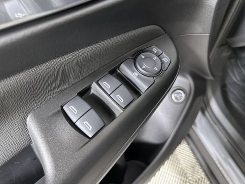 New 2026 Buick Envista Sport Touring w/ Convenience I Package FWD image 25
