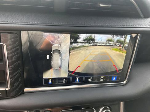 Certified 2024 GMC Yukon XL Denali image 24