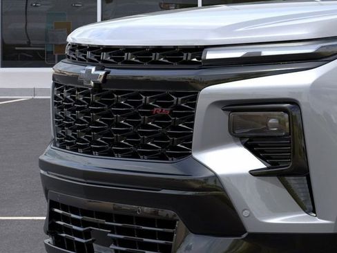 New 2026 Chevrolet Traverse RS w/ LPO, Floor Liner Package FWD image 13
