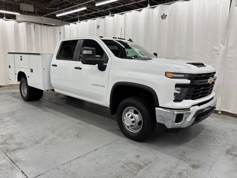 New 2026 Chevrolet Silverado 3500 W/T w/ WT Convenience Package AWD/4WD image 7