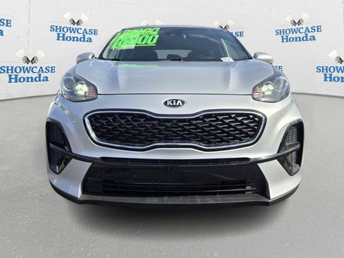 Used 2022 Kia Sportage LX image 6