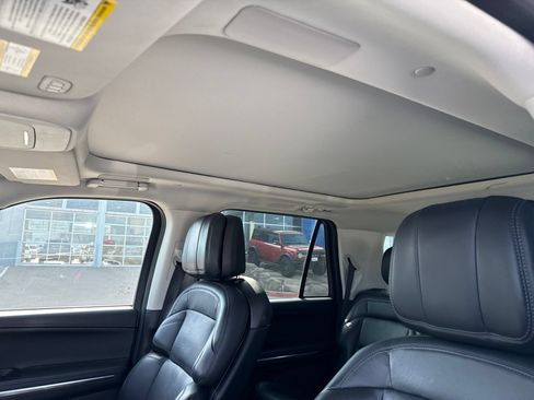 Used 2025 Lincoln Navigator Reserve AWD/4WD image 20