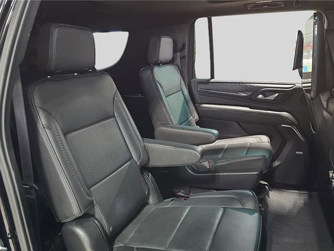 Used 2023 GMC Yukon XL Denali w/ LPO, Floor Liner Package image 17