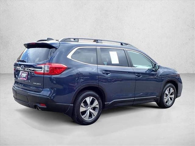 Certified 2023 Subaru Ascent Premium w/ Convenience Package AWD/4WD image 4