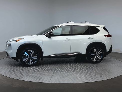 Used 2023 Nissan Rogue Platinum w/ Platinum Premium Package FWD image 5