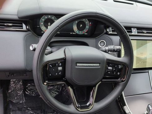 New 2026 Land Rover Range Rover Velar Dynamic SE AWD/4WD image 10