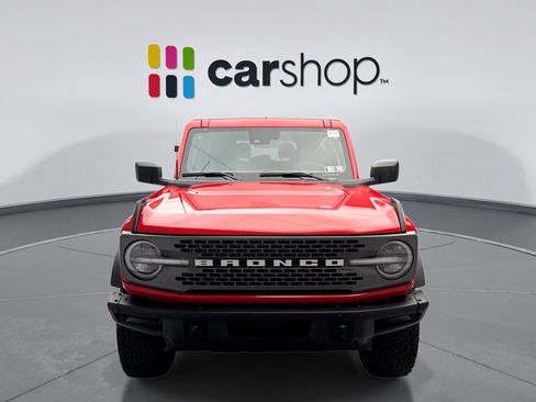 Used 2024 Ford Bronco Badlands image 8