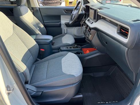 Used 2022 Ford Maverick XLT image 22