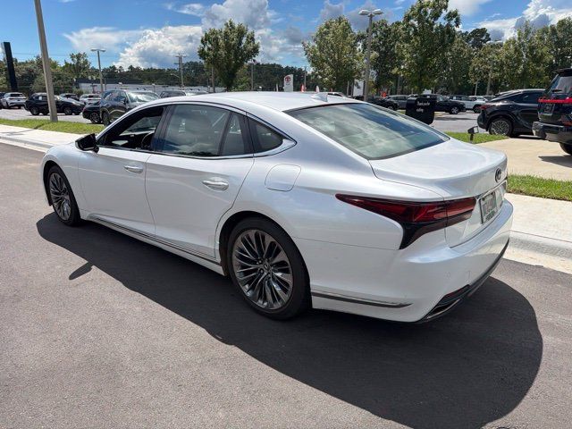 Used 2023 Lexus LS 500 w/ Accessory Package (Z2) RWD image 3