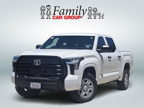 Used 2025 Toyota Tundra SR w/ SR Tow Package AWD/4WD image 1