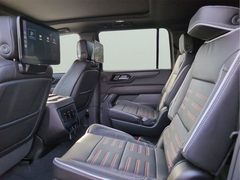 New 2026 GMC Yukon XL AT4 Ultimate image 10