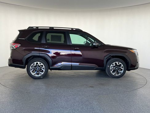 New 2026 Subaru Forester Premium image 7