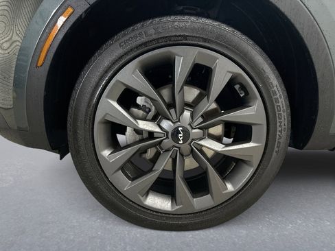 Used 2023 Kia Sorento SX Prestige image 11
