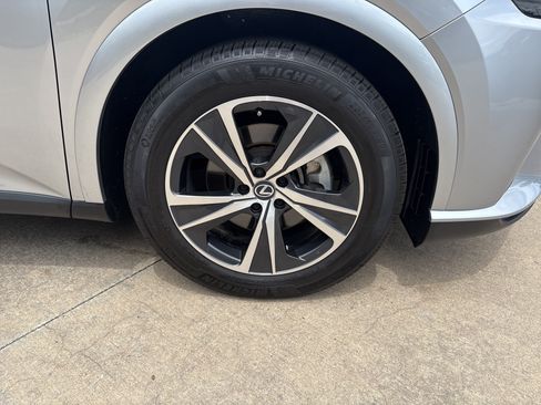 Certified 2025 Lexus RX 350 Premium w/ Convenience Package AWD/4WD image 13