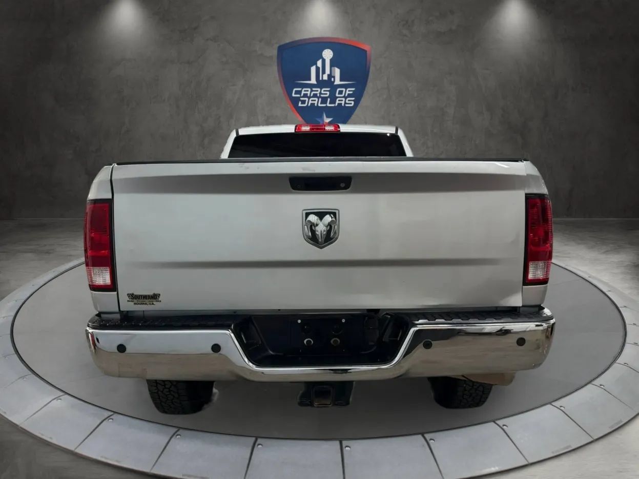 Used 2016 RAM 2500 Tradesman w/ Chrome Appearance Group RWD image 4