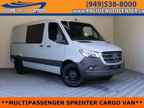Used 2025 Mercedes-Benz Sprinter 2500 image 1