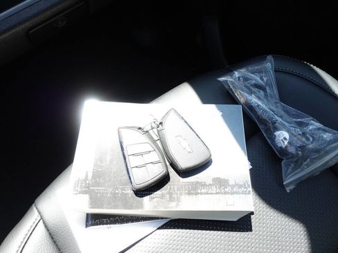 Used 2022 Chevrolet Silverado 1500 Custom Trail Boss image 39