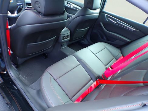 New 2026 Cadillac CT5 V AWD/4WD image 8