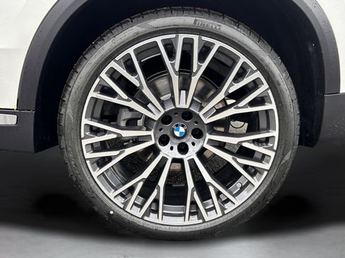 Used 2026 BMW X5 xDrive40i AWD/4WD image 35