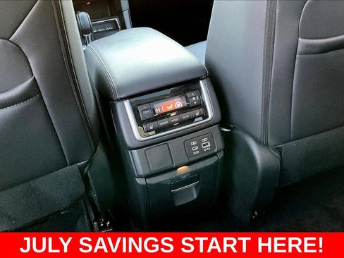 Used 2024 Subaru Ascent Limited w/ Technology Package AWD/4WD image 13