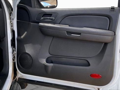 Used 2008 Chevrolet Tahoe LS RWD image 19