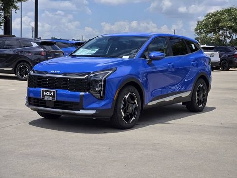 New 2026 Kia Sportage EX FWD image 2