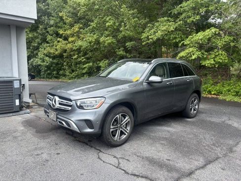 Used 2021 Mercedes-Benz GLC 300 4MATIC image 1