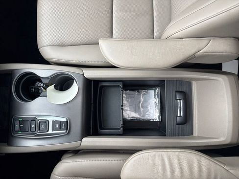 Used 2023 Honda Ridgeline RTL-E image 12