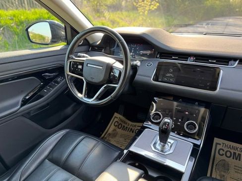 Used 2021 Land Rover Range Rover Evoque SE AWD/4WD image 28