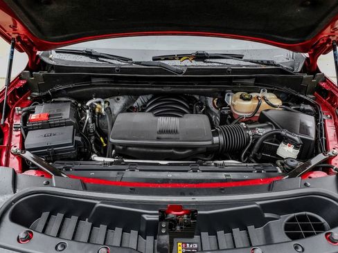 Used 2022 GMC Yukon XL SLE image 52