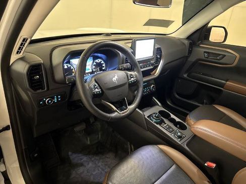 Certified 2023 Ford Bronco Sport Badlands w/ Premium Package AWD/4WD image 4