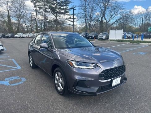 Used 2023 Honda HR-V LX image 10