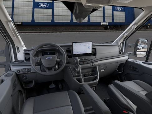New 2026 Ford Transit 250 148 Medium Roof Extended AWD image 9